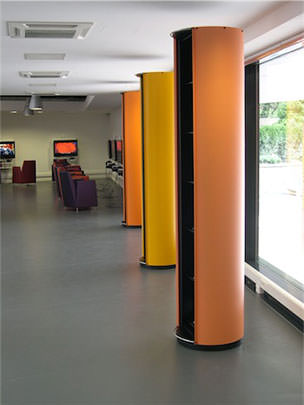 Bibliothèque Epinal-Golbey - Totems support communication